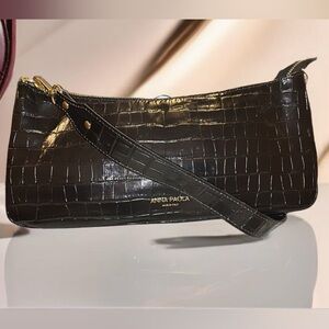 Anna Paola Black croc embossed Italian Leather  Shoulder Bag Made in Italy